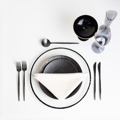 BLACK AND WHITE set